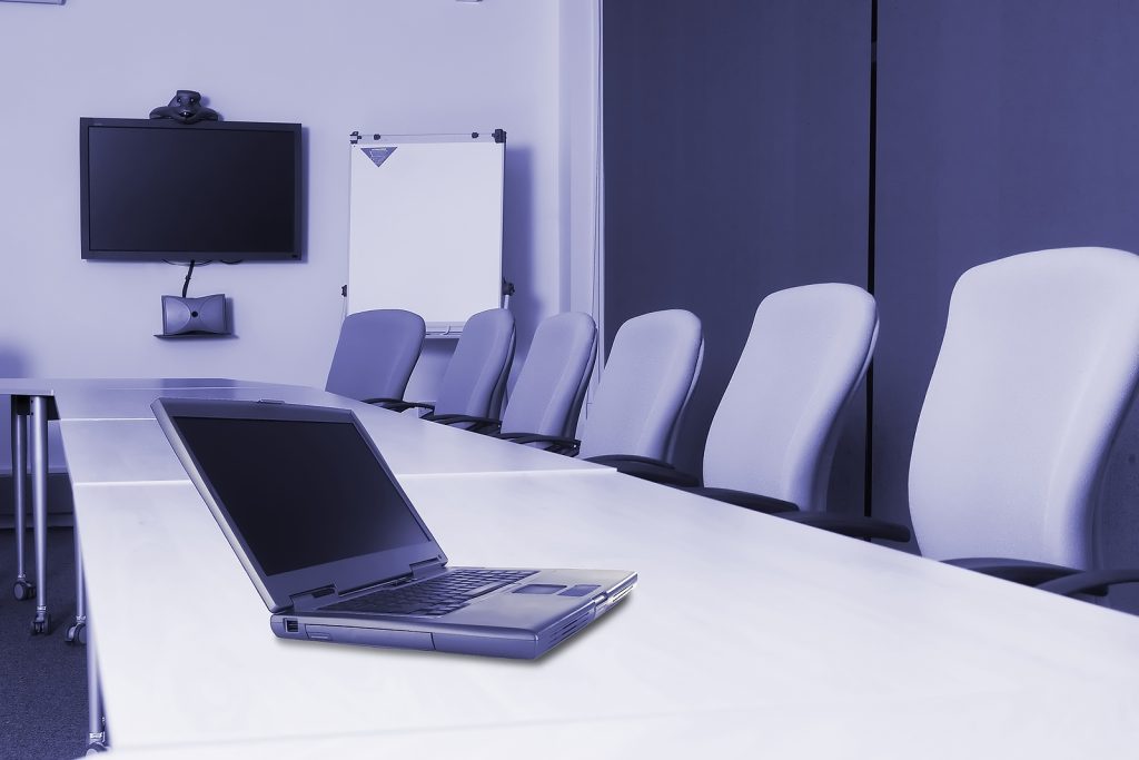 training room hire milton keynes - conference equipment in college training room